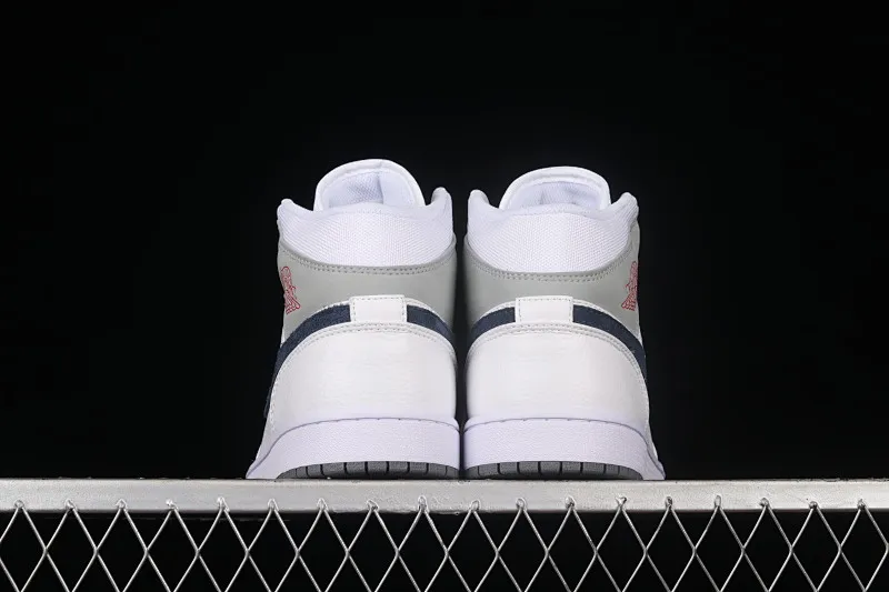 All categories Air Jordan Jordan series basketball shoes Air Jordan 1 Mid Z version Air Jordan 1 Mid AJ1 Joe 1 simple white and gray mid-top retro basketball shoes DR8038-100